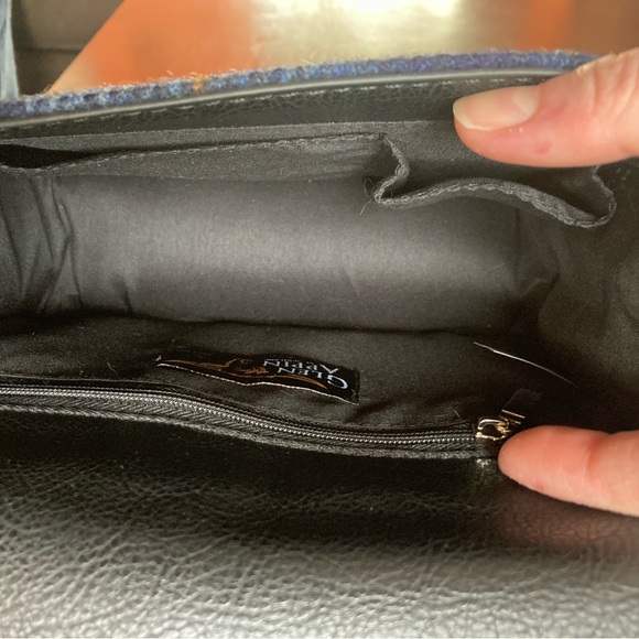 Harris Tweed Glen Appin Crossbody Bag, Wool, Navy - Picture 8 of 9